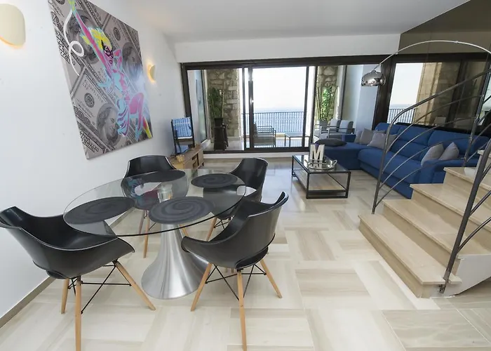 Appartement Luxury Palais Maeterlinck