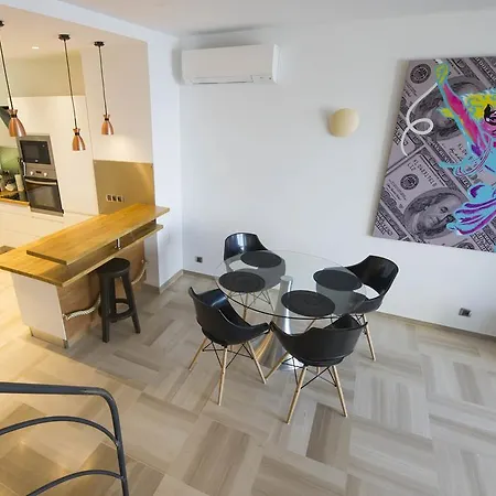 Luxury Palais Maeterlinck *