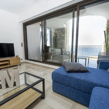 Luxury Palais Maeterlinck